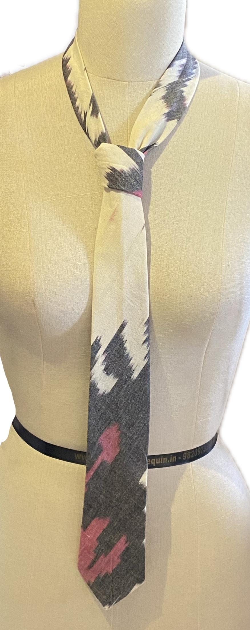 Ikat Tie